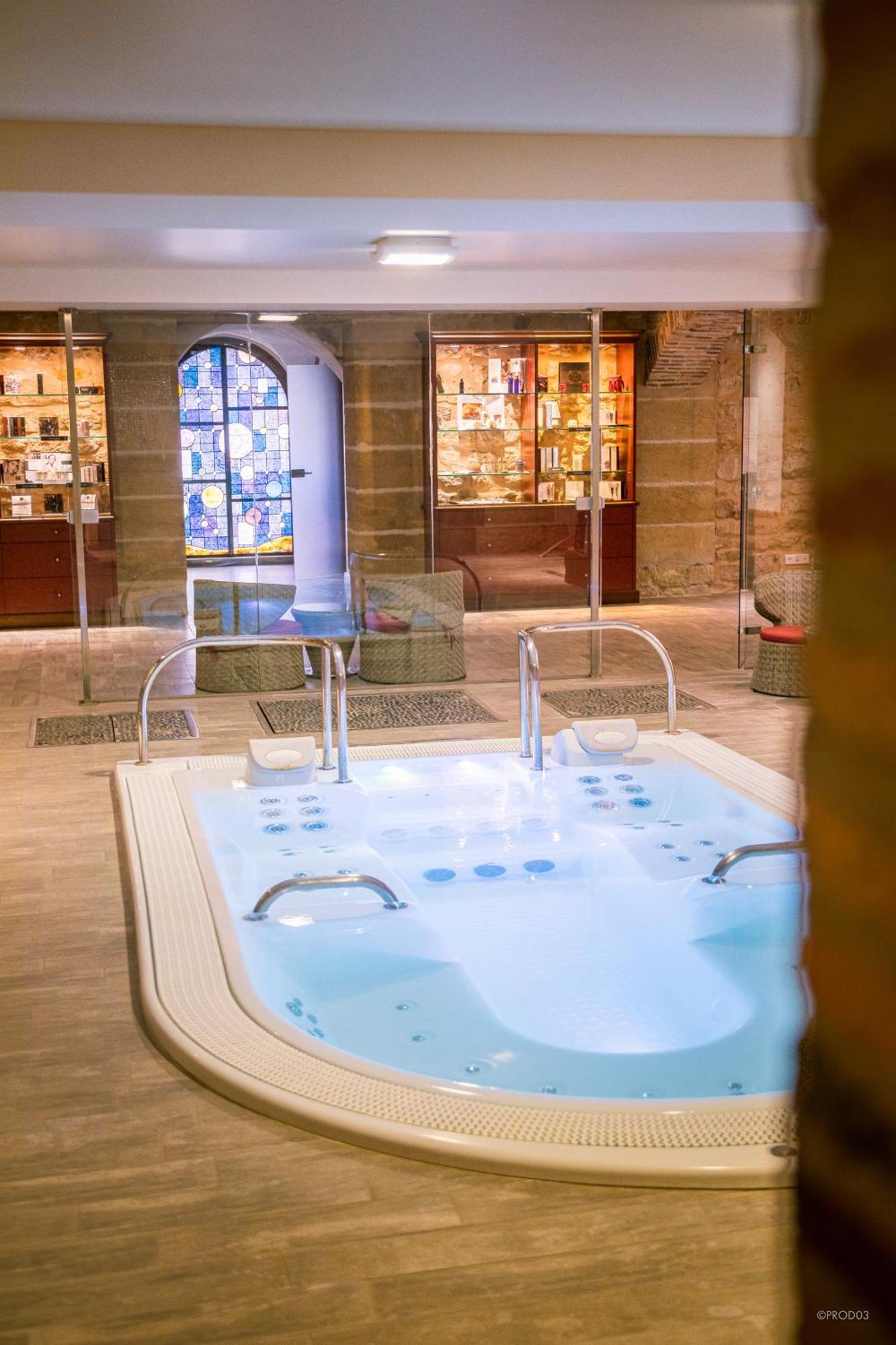 Mercure Moulins Centre Hotel De Paris Экстерьер фото