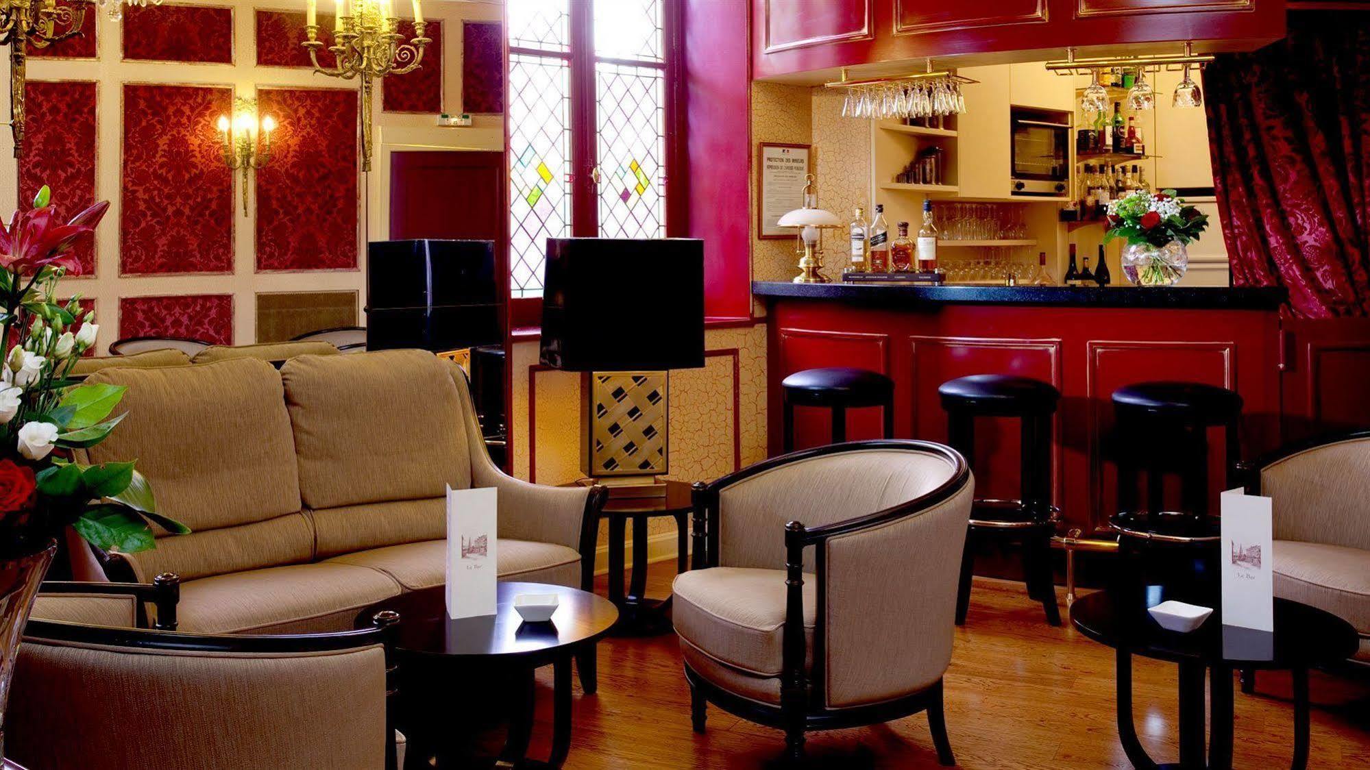 Mercure Moulins Centre Hotel De Paris Экстерьер фото